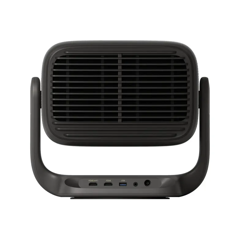 Tył projektora JMGO IRIS Ultra Max z dużą kratką wentylacyjną i złączami HDMI oraz USB w podstawie