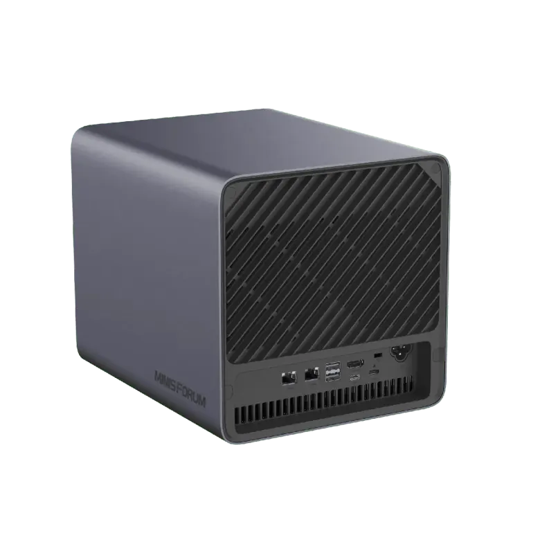 Tył serwera NAS MINISFORUM N5 MAX z portami 10GbE, USB4 i HDMI