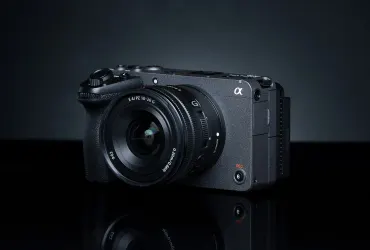 Kamera Sony FX30 z obiektywem 10-20 mm