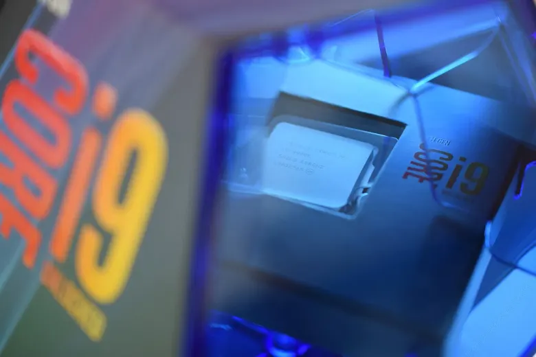 Intel Core i9-9900K w pudełku