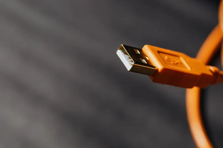 Wtyczka USB-A na przewodzie